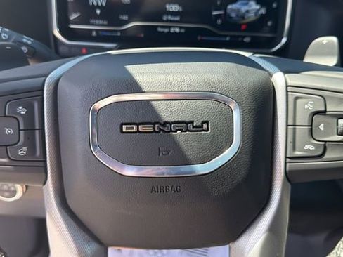 Used 2024 GMC Sierra 1500 Denali w/ Denali Reserve Package AWD/4WD image 18