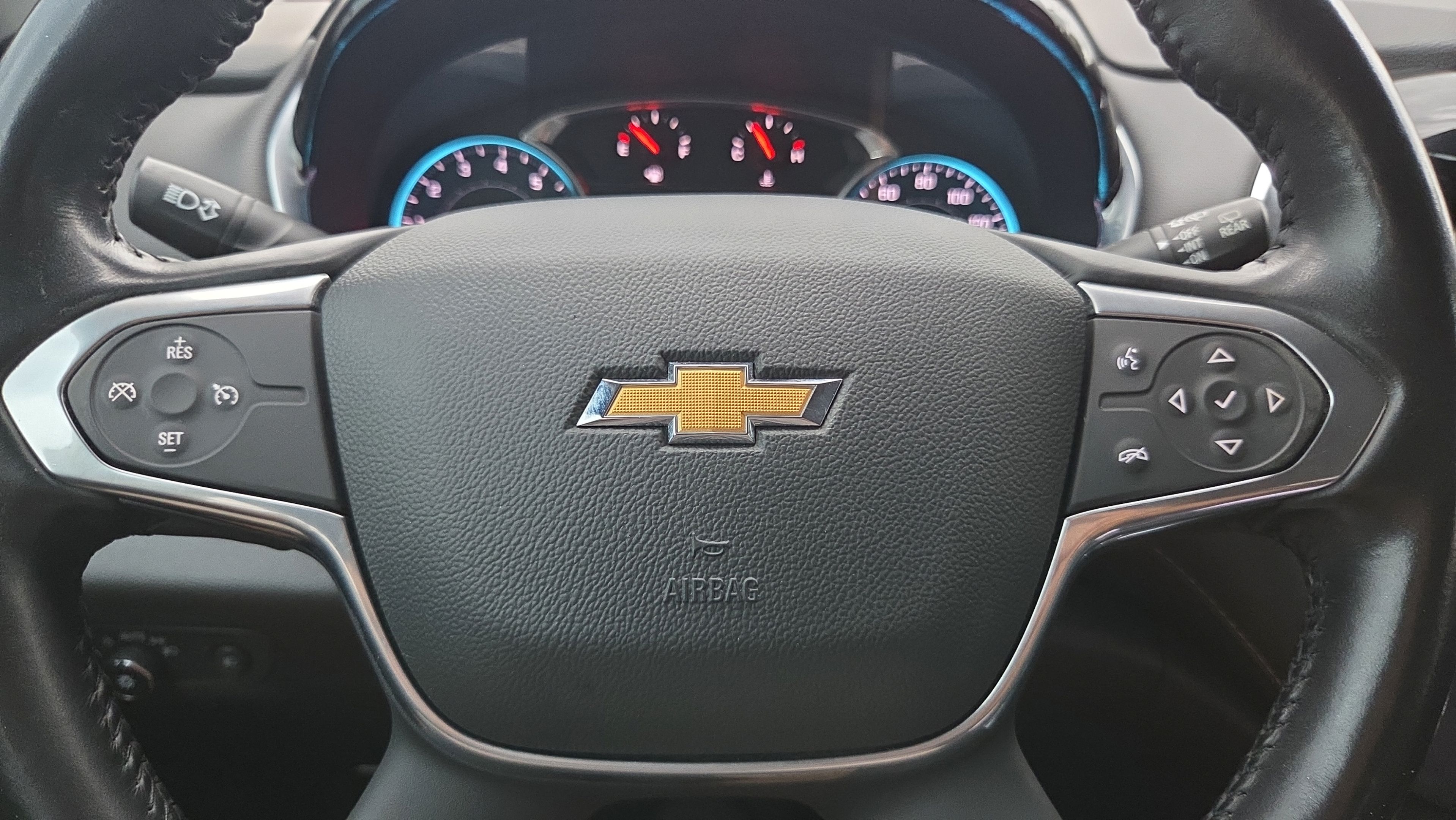 Used 2021 Chevrolet Traverse LT FWD image 34
