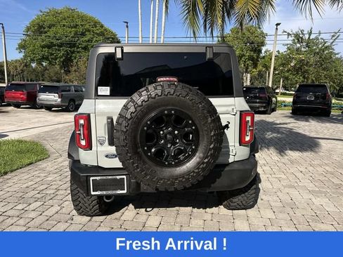 Used 2023 Ford Bronco Wildtrak AWD/4WD image 36