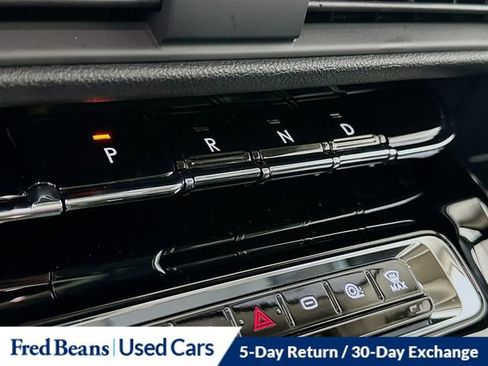 Certified 2023 Lincoln Corsair Grand Touring w/ Rear Removable Package Tray AWD/4WD image 19