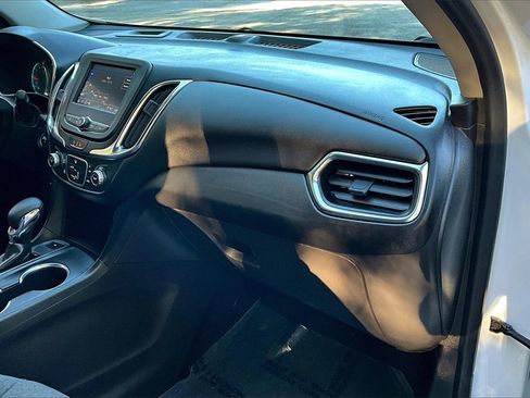 Certified 2022 Chevrolet Equinox LT image 24