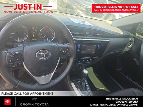 Used 2018 Toyota Corolla SE w/ Protection Package FWD image 4