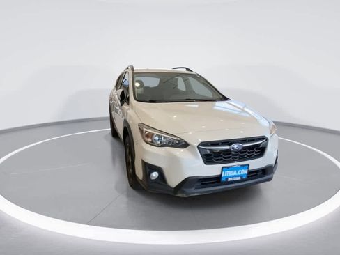 Used 2018 Subaru Crosstrek 2.0i Premium image 3