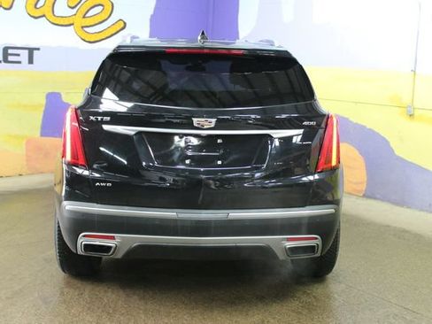Used 2022 Cadillac XT5 Premium Luxury AWD/4WD image 4
