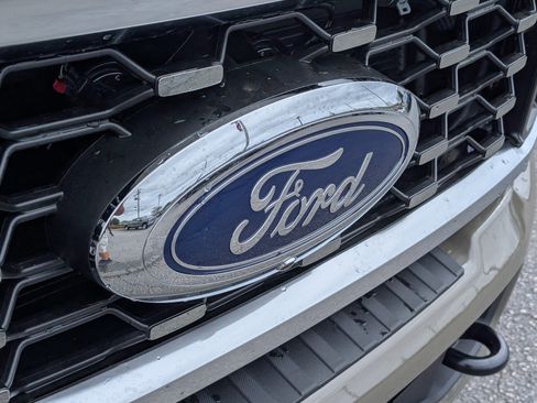 New 2026 Ford F450 Platinum image 4