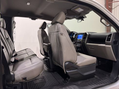 Used 2022 Ford F350 XL w/ Power Equipment Group image 15