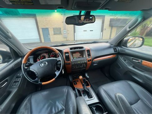 Used 2004 Lexus GX 470 AWD/4WD image 28