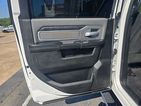 Used 2021 RAM 4500 SLT w/ Quick Order Package 2YG SLT AWD/4WD image 16