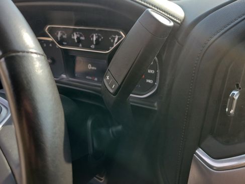 Used 2022 GMC Sierra 1500 SLE AWD/4WD image 24