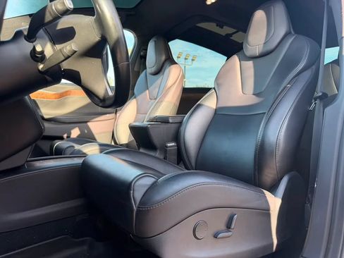 Used 2018 Tesla Model X 100D AWD/4WD image 10