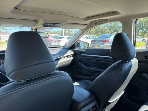 Used 2023 Nissan Altima 2.5 SL FWD image 20