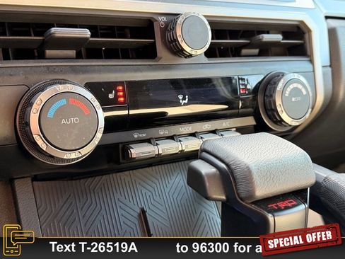 Used 2024 Toyota Tacoma TRD Off-Road image 20