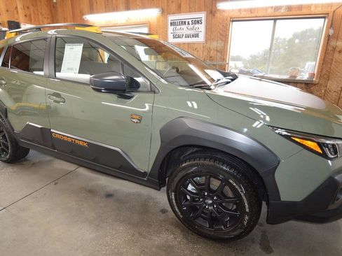 Used 2024 Subaru Crosstrek 2.5i Wilderness w/ Crosstrek Mirror Package AWD/4WD image 5