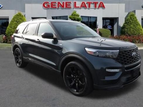 Certified 2022 Ford Explorer ST-Line w/ Class IV Trailer Tow Package image 1