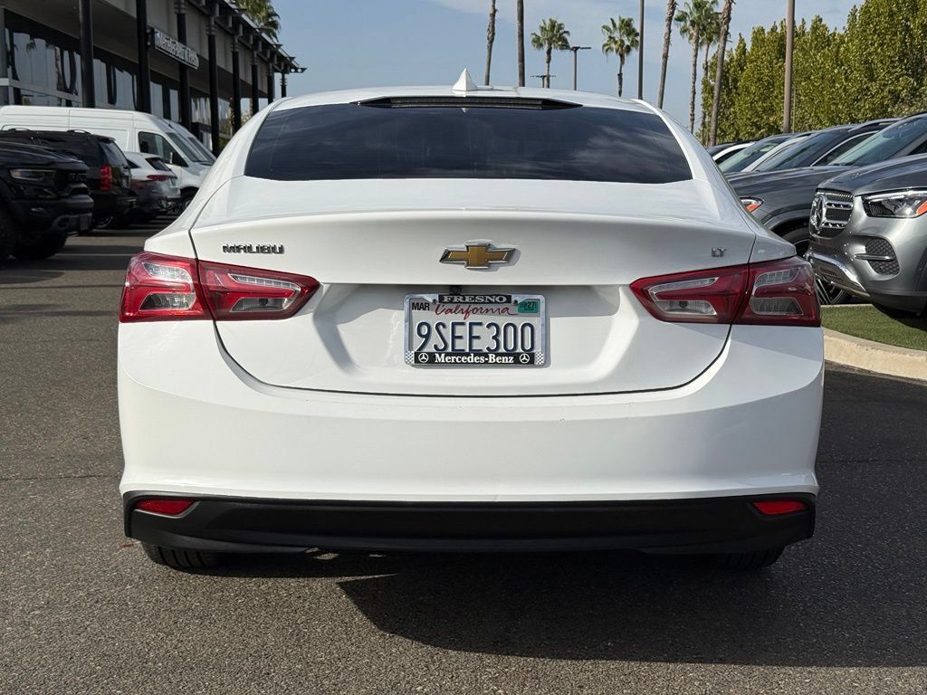 Used 2022 Chevrolet Malibu LT FWD image 15