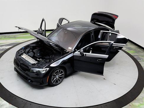 Used 2019 BMW 330i Sedan w/ Driving Assistance Package RWD image 36