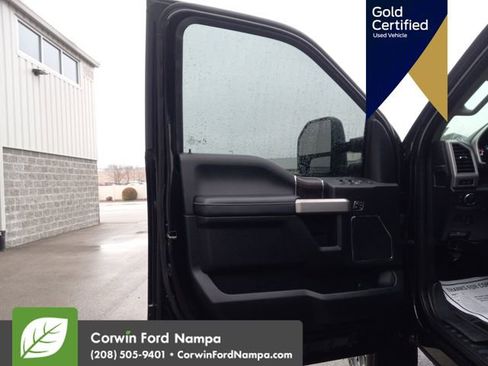 Certified 2021 Ford F250 Lariat w/ Lariat Ultimate Package image 12