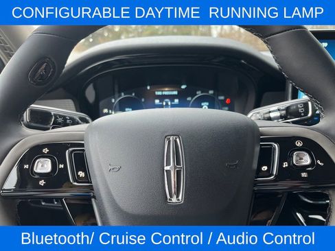 New 2026 Lincoln Corsair Premiere image 16