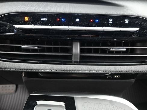 New 2026 Buick Enclave Sport Touring w/ Super Cruise Package AWD/4WD image 24