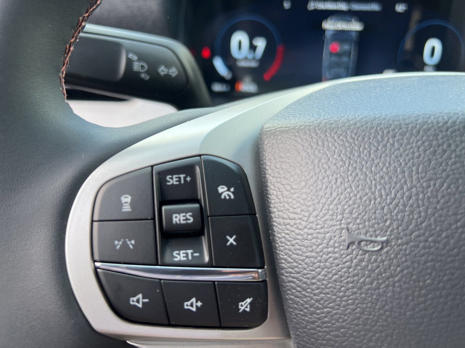New 2026 Ford Explorer Active AWD/4WD image 22
