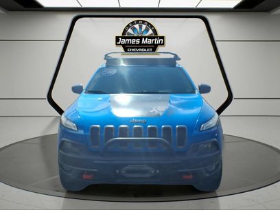Used 2017 Jeep Cherokee Trailhawk w/ Comfort/Convenience Group