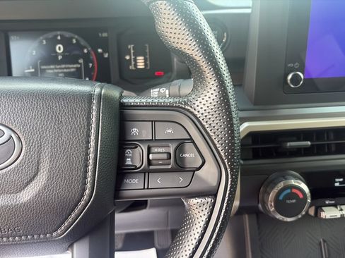 Used 2025 Toyota Tacoma SR5 RWD image 19