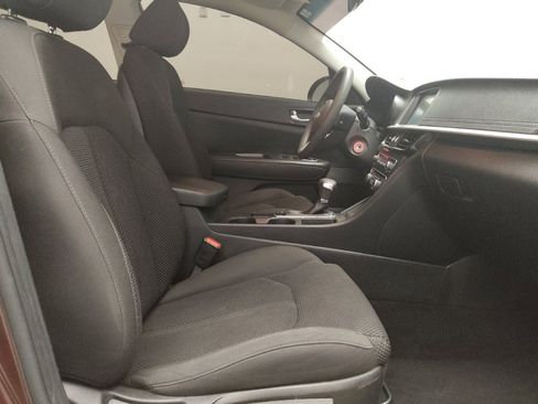 Used 2020 Kia Optima LX image 21
