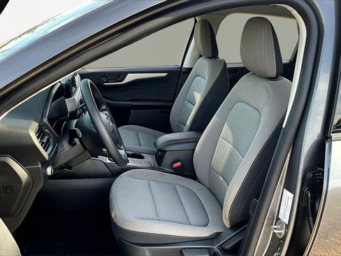 Certified 2022 Ford Escape S image 25