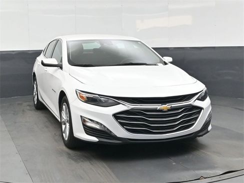 Used 2024 Chevrolet Malibu LT image 10