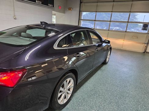 Used 2022 Chevrolet Malibu LT FWD image 7