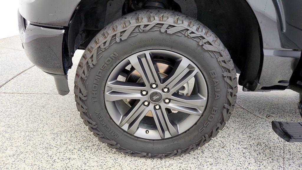 Used 2023 Ford F150 Lariat AWD/4WD image 9