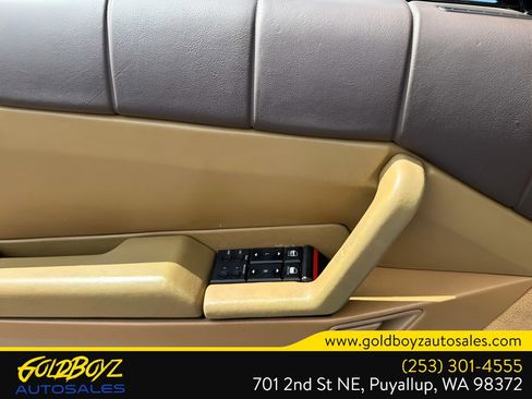 Used 1989 Cadillac Allante image 23