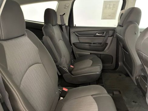 Used 2013 Chevrolet Traverse LT w/ All-Star Edition FWD image 16