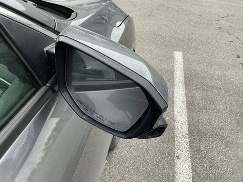 Used 2018 Honda Civic EX image 19