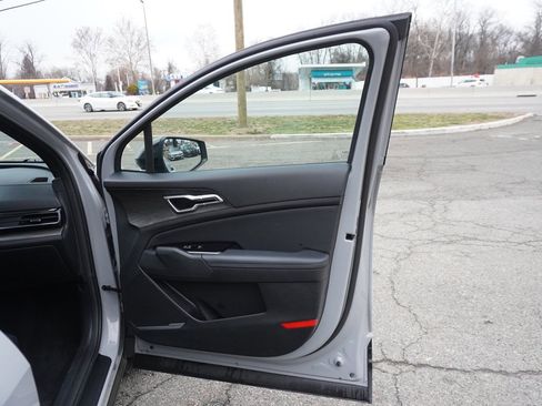 Used 2023 Kia Sportage X-Line w/ X-Line Premium Package image 27