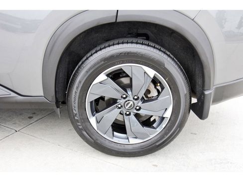 Certified 2025 Nissan Rogue SV w/ SV Premium Package image 30