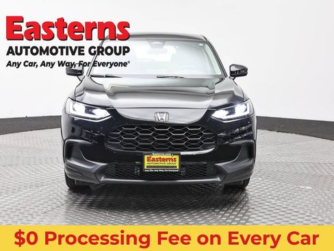 Used 2023 Honda HR-V LX image 2