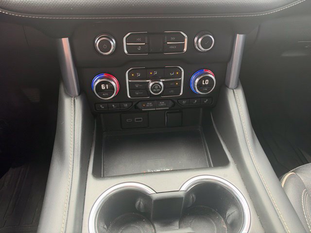 Used 2022 GMC Yukon XL SLT AWD/4WD image 30