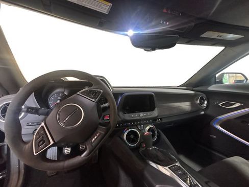 Used 2023 Chevrolet Camaro ZL1 RWD image 11