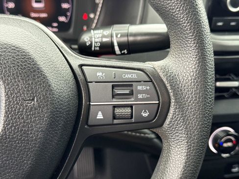 Certified 2023 Honda Accord EX image 12