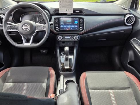 Used 2024 Nissan Versa SR FWD image 13