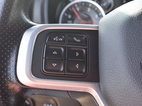 Used 2022 RAM 2500 Big Horn AWD/4WD image 21