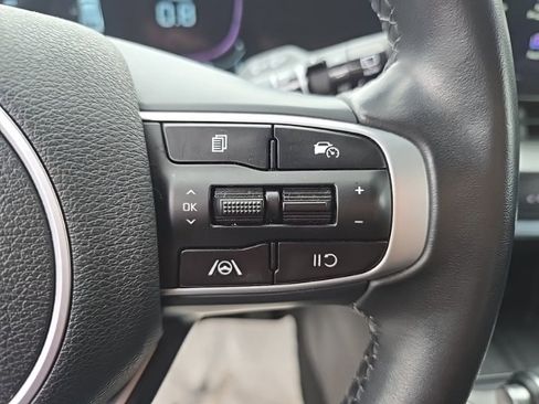 Certified 2023 Kia Sportage EX image 13