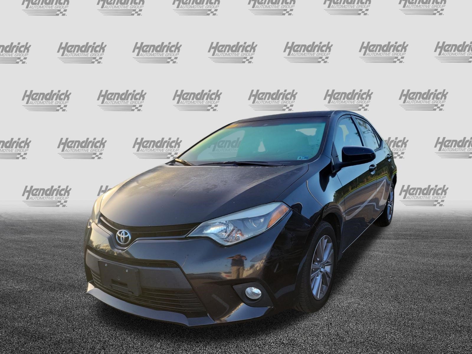 Used 2014 Toyota Corolla LE Premium w/ Driver Convenience Package FWD image 4