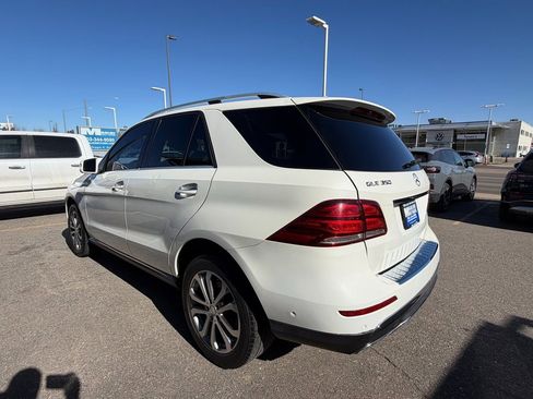 Used 2017 Mercedes-Benz GLE 350 4MATIC w/ Premium 2 Package image 4