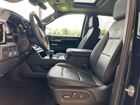 Used 2024 GMC Sierra 1500 Denali w/ Denali Reserve Package AWD/4WD image 8