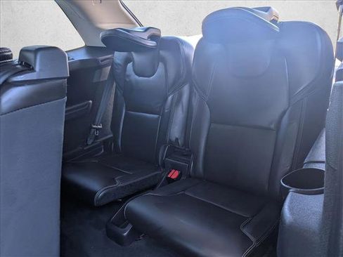 Used 2017 Volvo XC90 T6 Momentum w/ Vision Package image 20