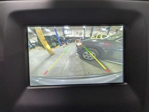 Used 2020 Jeep Compass Latitude FWD image 21