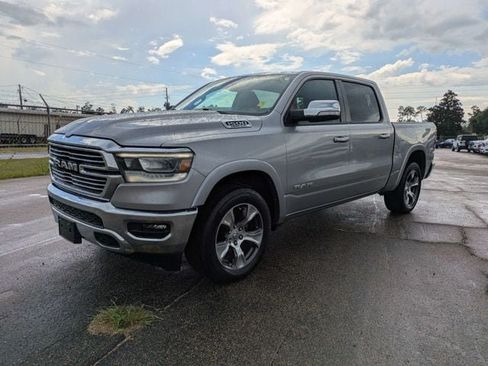 Used 2022 RAM 1500 Laramie AWD/4WD image 8