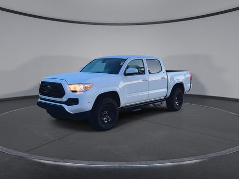 Used 2022 Toyota Tacoma SR AWD/4WD image 4